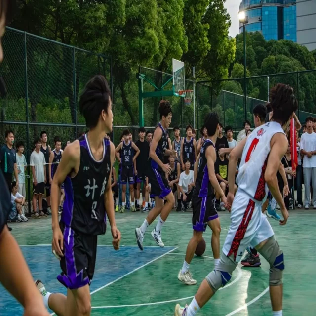 转会市场趋势数据观察:第67组的深度解析 专稿第12066期